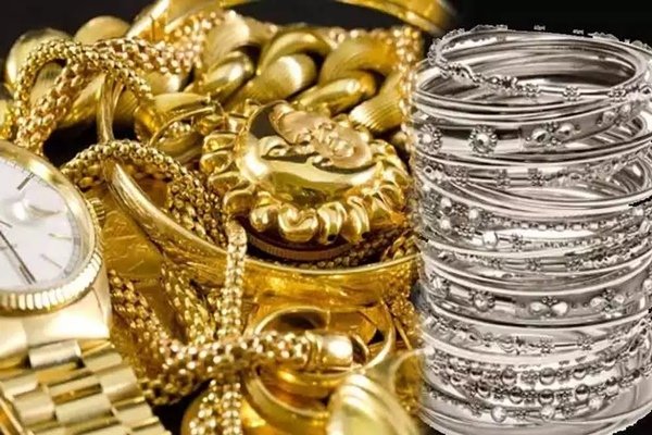 सोना-चांदी के दाम में बड़ी तेजी, 24 कैरेट गोल्ड ₹1.42 लाख और चांदी ₹2.22 लाख प्रति किलो पहुंची