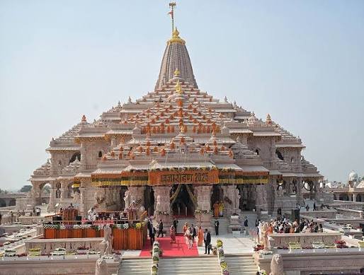 राम मंदिर चढ़ावा चोरी मामला: आरोपी अविनाश के योग केंद्र से मिला ‘रामराज्य कोष’ का संदूक, QR कोड भी लगा मिला