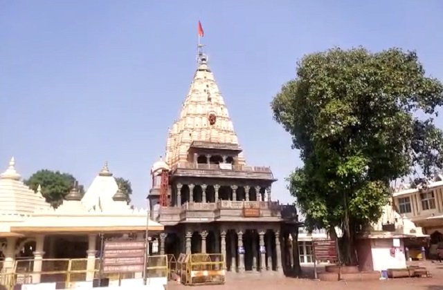 महाकाल मंदिर में सोने-चांदी का कितना दान? हिसाब नहीं, प्रदेश के बड़े मंदिरों की व्यवस्था पर उठे सवाल
