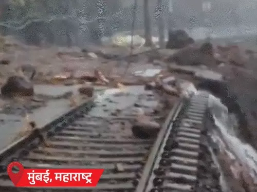 महाराष्ट्र में भारी बारिश का कहर: सातारा में पुल टूटा, मुंबई-पुणे रेल और एक्सप्रेसवे बंद, जम्मू-कश्मीर-हिमाचल में भी तबाही